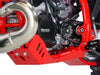 Sabot PEHD 8mm avec protection de biellette AXP Beta 250/300 RR/RACE 2024-25 Rouge